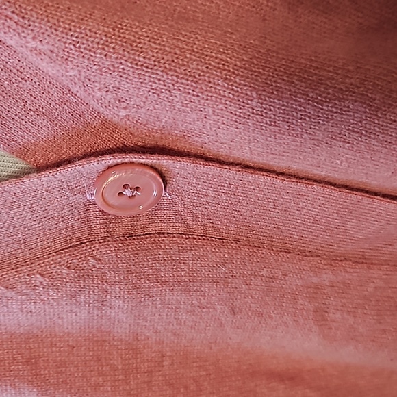 Magaschoni Colorblock V-Neck Cashmere Cardigan - Picture 4 of 7